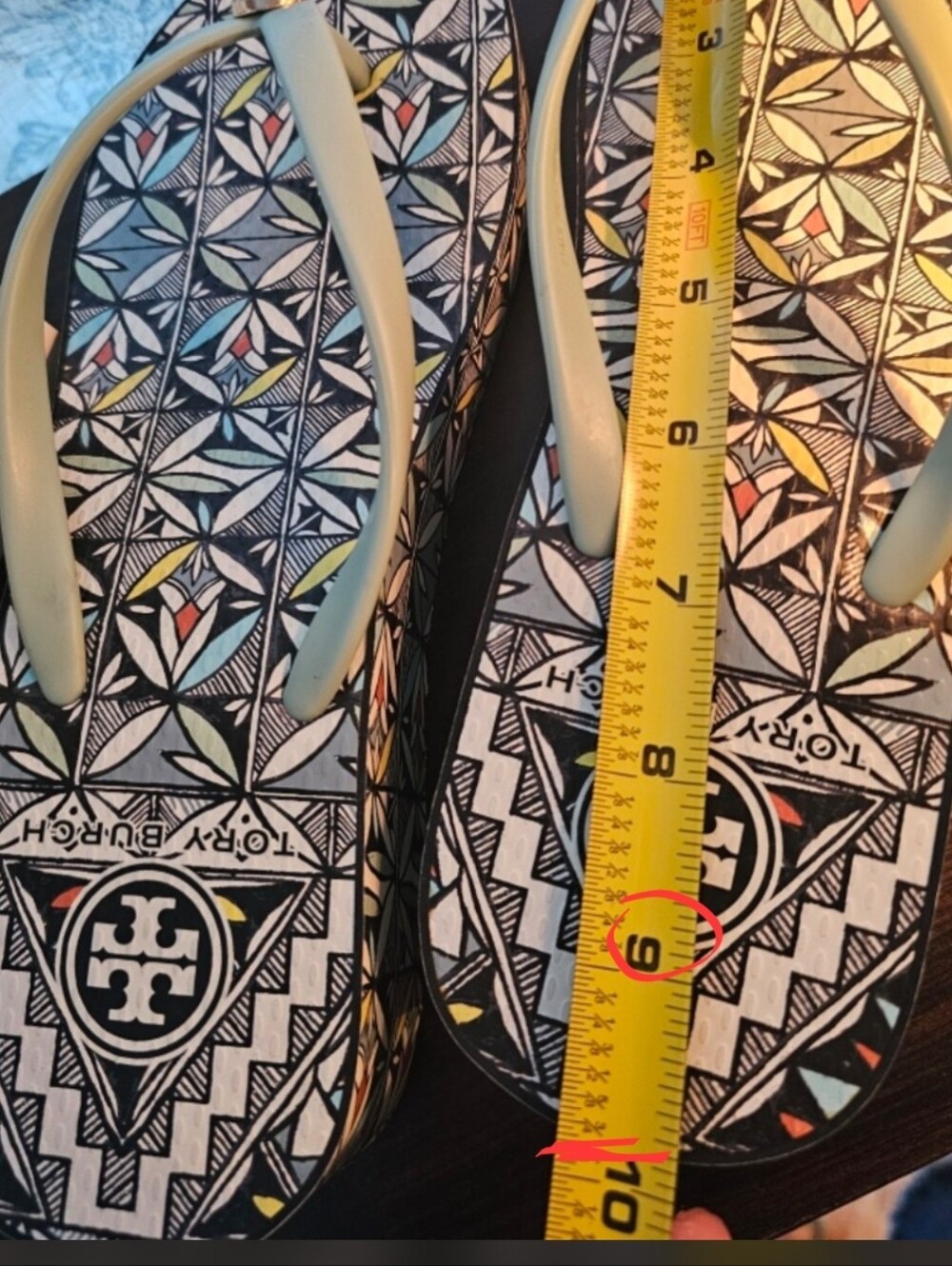 Tory Burch Thandie Printed Wedge Flip Flops Psychedelic Geo Mint Green Sz 8.5 - Picture 12 of 14